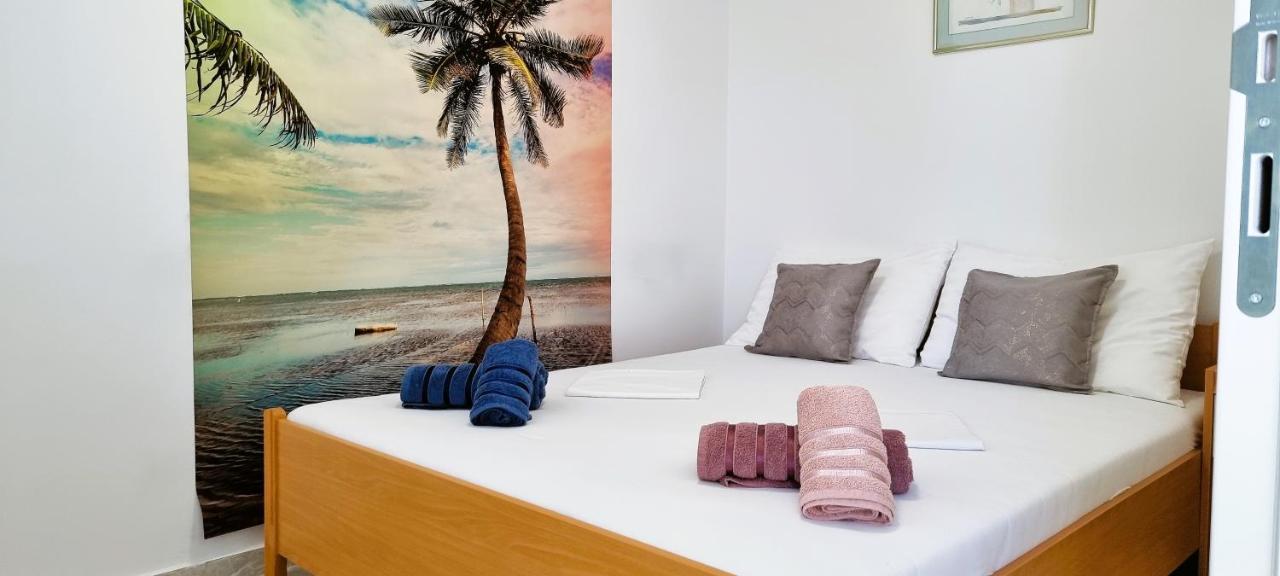 Apartment Tonci Novalja Bagian luar foto